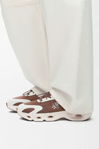 Loewe x ON Cloudsolo (Taupe/Eggshell)