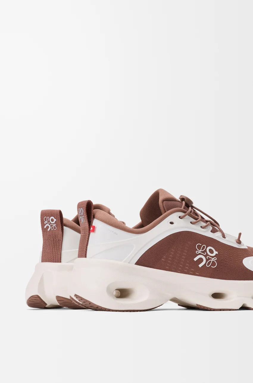 Loewe x ON Cloudsolo (Taupe/Eggshell)