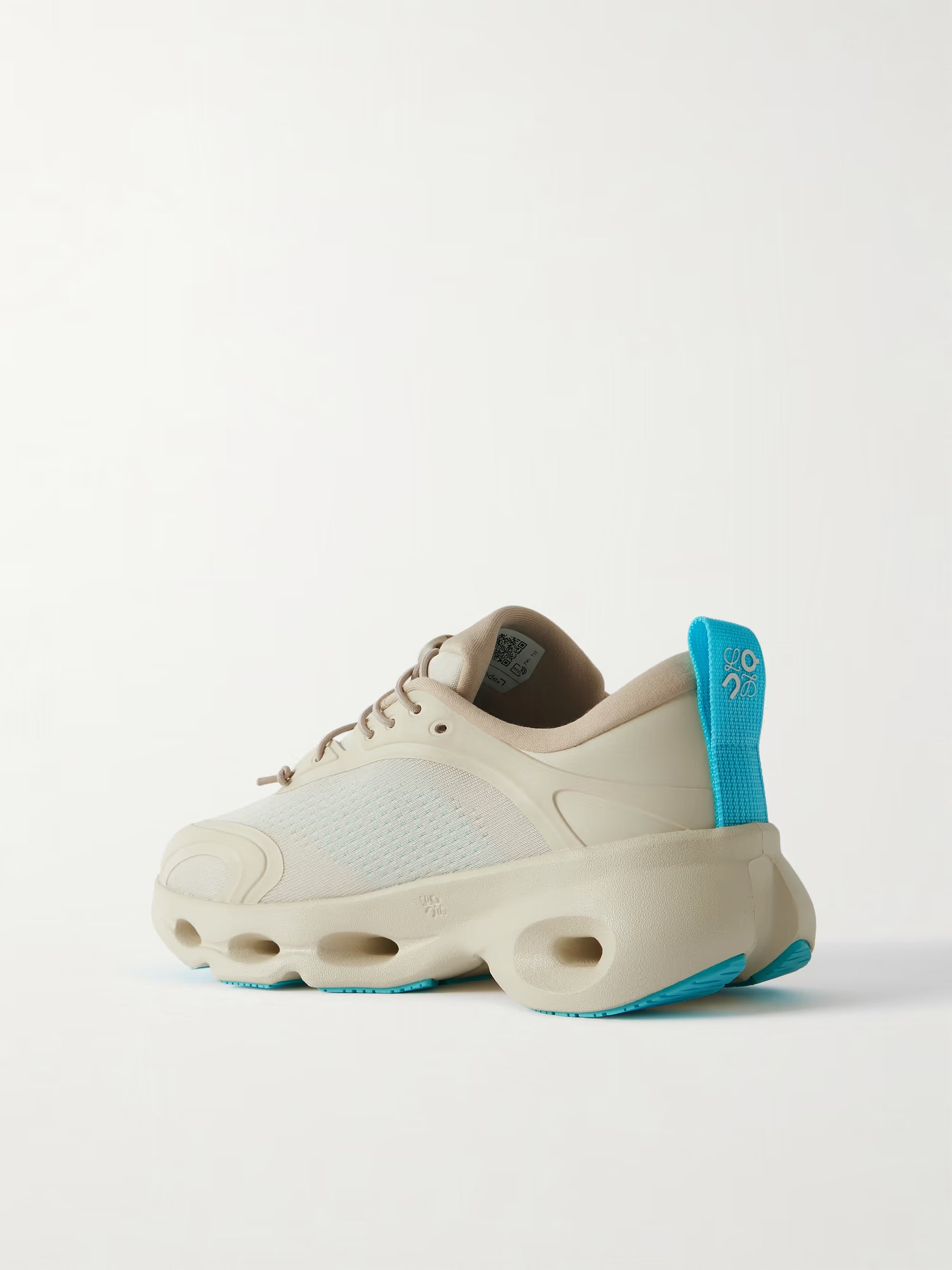 Loewe x ON Cloudsolo