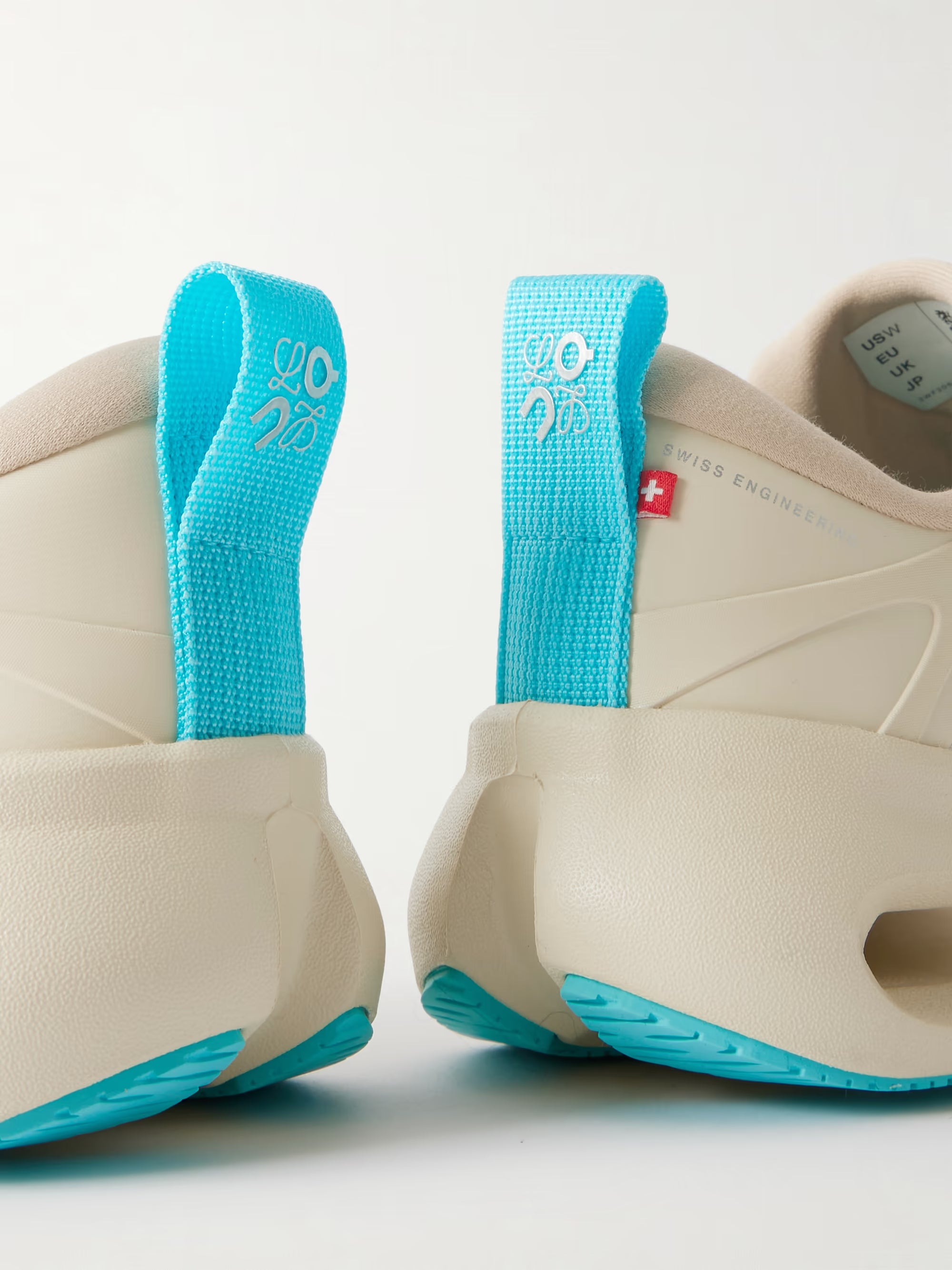 Loewe x ON Cloudsolo